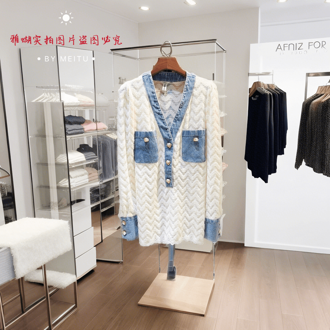 211早秋女装重工毛绒牛仔拼接V领精致小女人宽松长袖小香衬衫