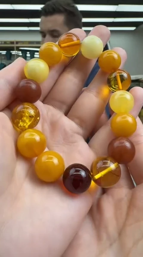 【闪购商品】琥珀手串未镶嵌257秒拍号