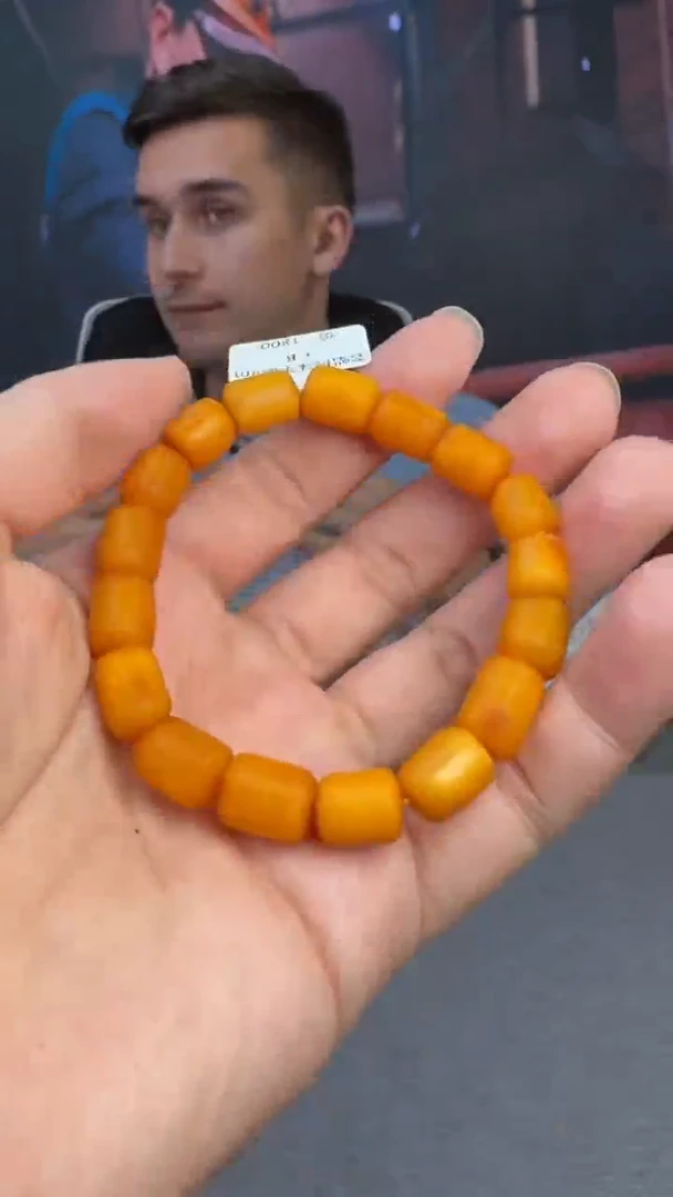 【闪购商品】琥珀手串未镶嵌129