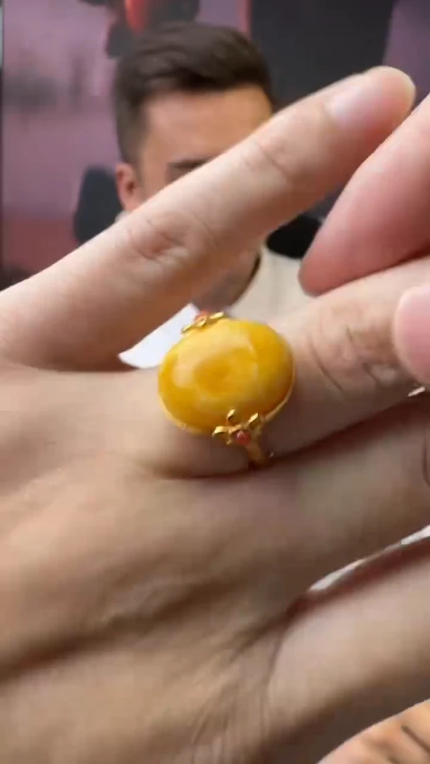 【闪购商品】琥珀戒指银S925镶嵌83