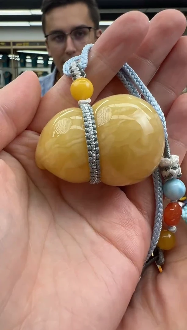 【闪购商品】琥珀颈饰未镶嵌927秒拍号