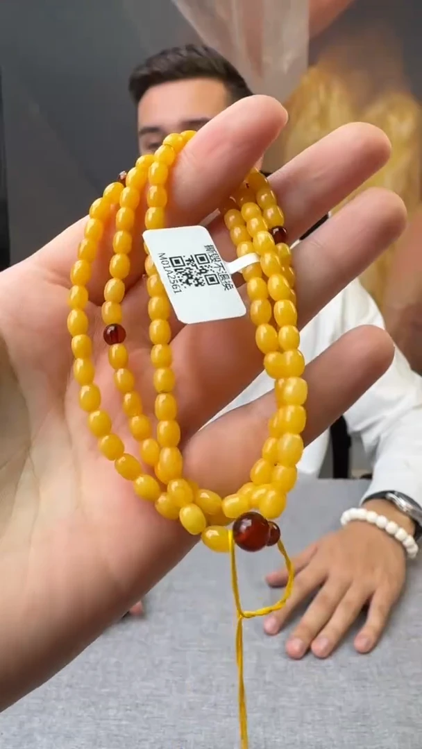 【闪购商品】琥珀颈饰未镶嵌397