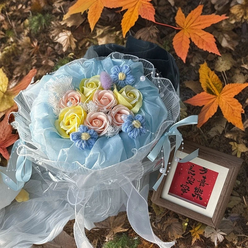 蓝色多巴胺奶油风可爱混搭礼物彩色生日礼物伴手礼玫瑰送女友原创
