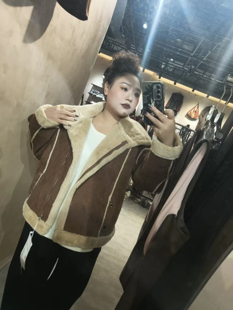 大码女装加绒加厚拉链机车服女宽松时尚毛毛一体外套