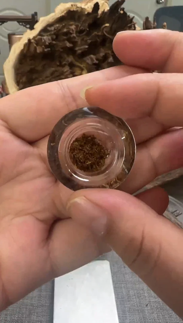【闪购商品】越南紫奇楠沉香粉0.2g