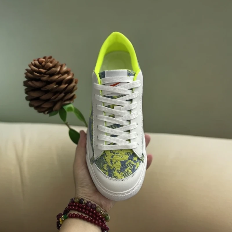 2024早秋新款韩版时尚休闲男鞋舒适百搭系带印花刺绣走线低帮潮鞋