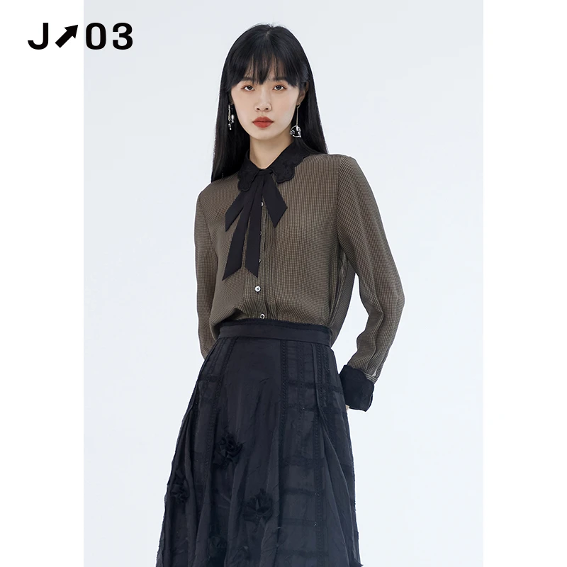 J03女装 秋季新款衬衫 时尚复古格子印花领结气质休闲