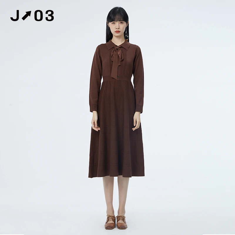 J03女装 秋季新款连衣裙 时尚气质复古收腰中长款