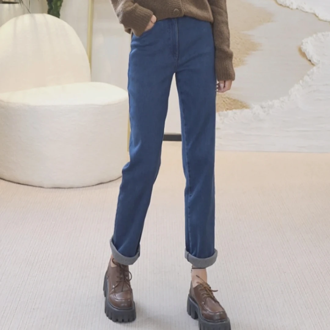 GIRDEAR/哥弟「温暖过冬」冬季高腰加绒窄版直筒牛仔裤1100465