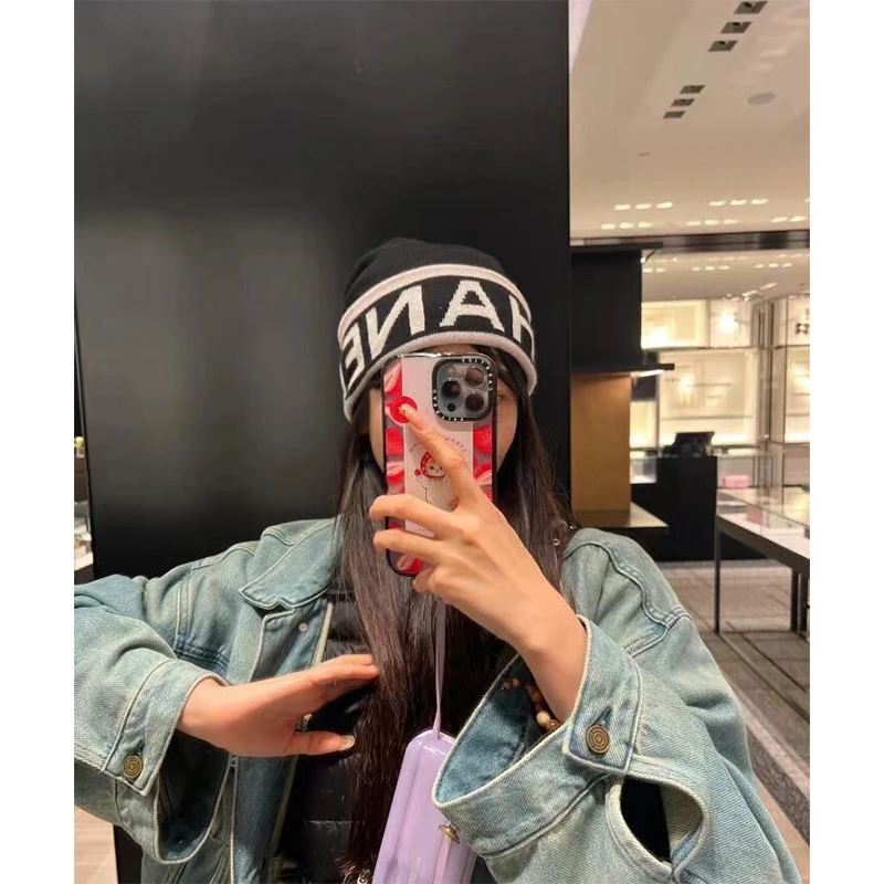 未使用 Chanel/香奈儿 澳海贝/字母冷帽24a