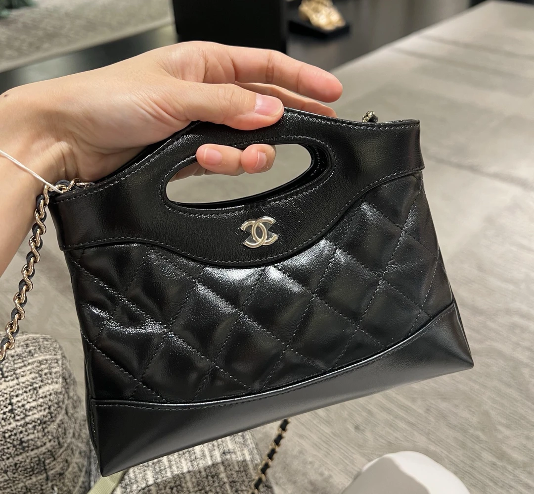 全新未使用 Chanel/香奈儿 31bagnano黑色25p油蜡皮回归【商品卡】
