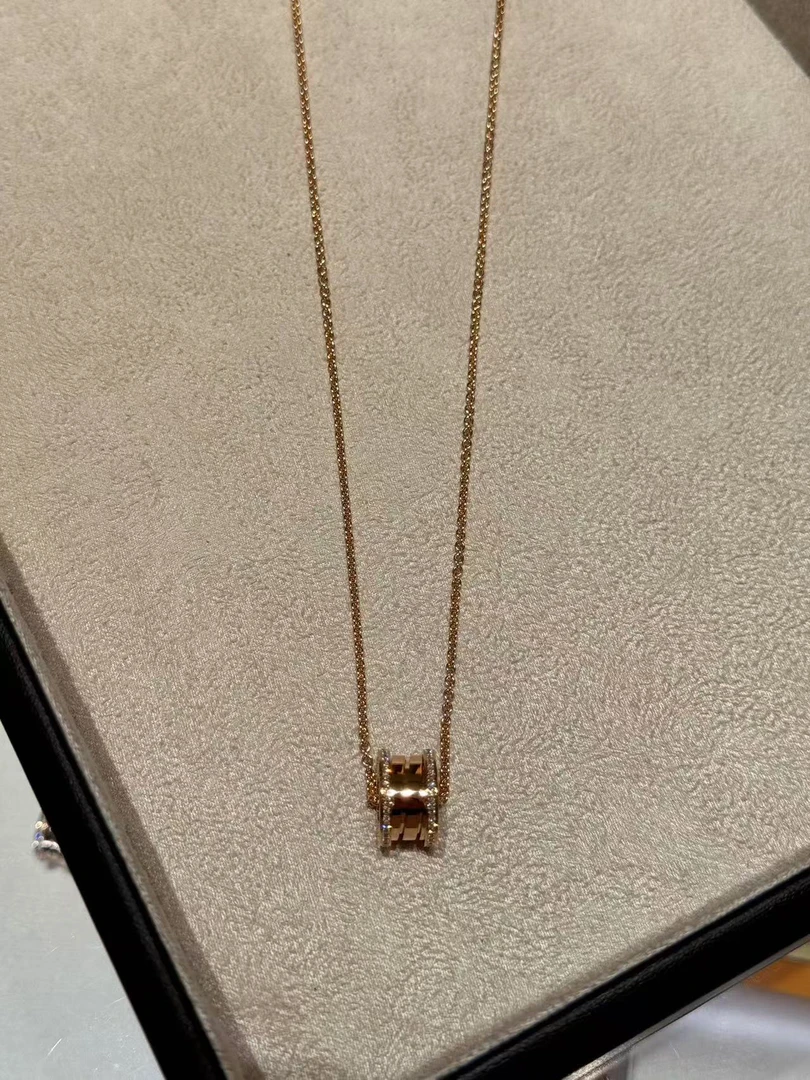 未使用 BVLGARI/宝格丽 澳海贝/宝格丽边钻弹簧
