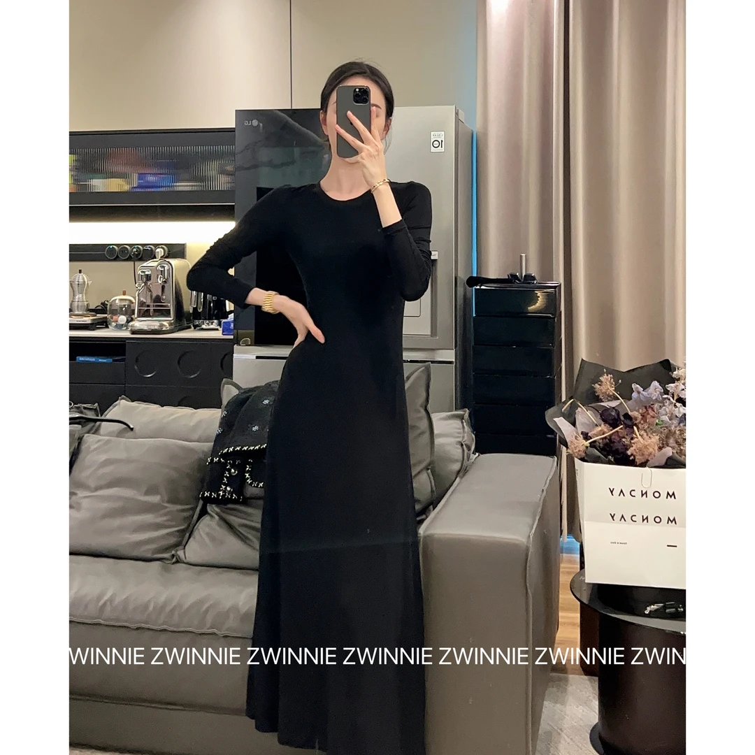 Zwinnie/詹维尼【人手一件面膜小黑裙】设计感气质连衣裙GZC202337