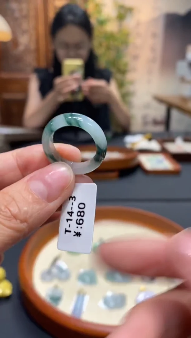 【闪购商品】翡翠挂件未镶嵌戒圈#15