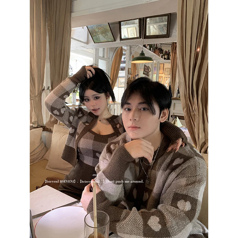 黑泽玄七微胖mm2023冬季新款情侣装包臀显瘦气质软糯针织连衣裙女