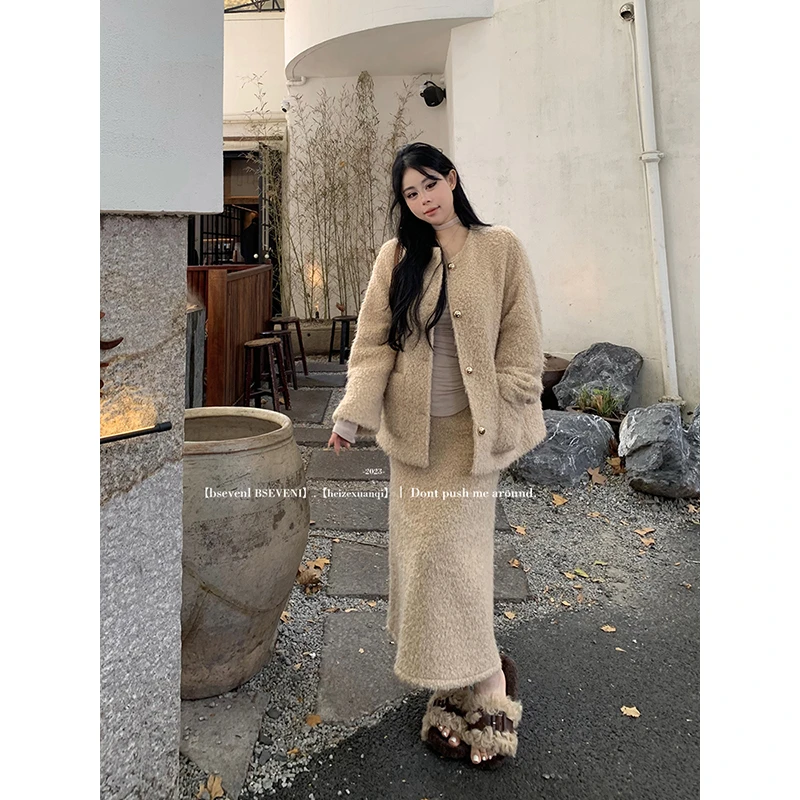 黑泽玄七微胖mm2023冬季新款羊羔毛套装高级感显瘦遮肉两件套女