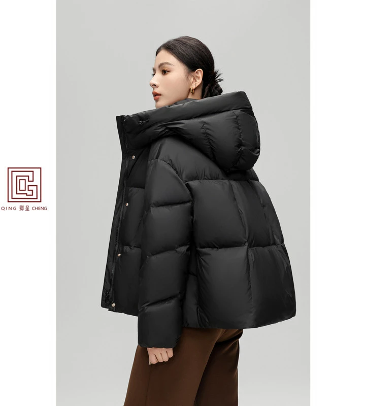 YY8631【90绒】2024冬新款女士短款羽绒服连帽加厚纯色时尚御寒保暖