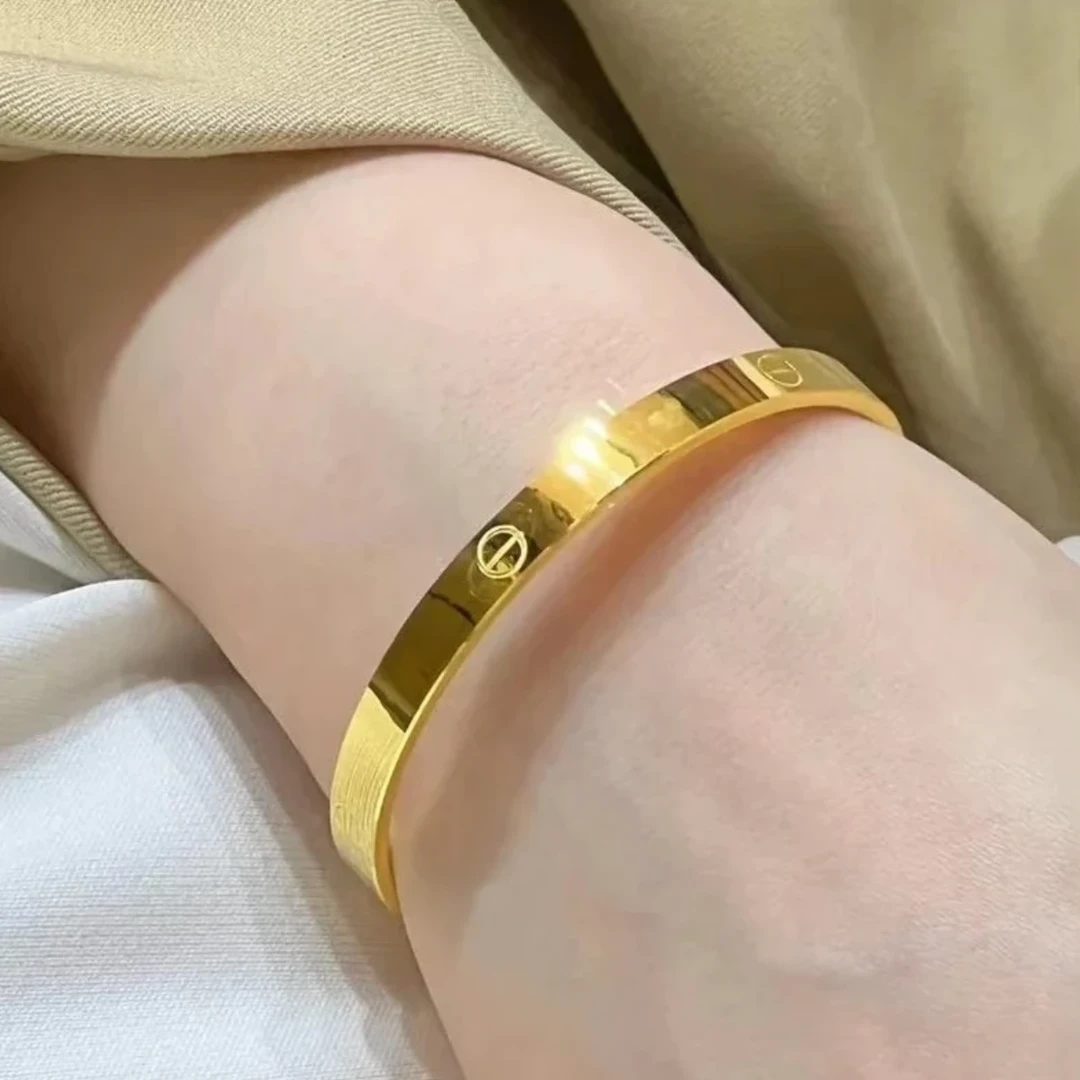 足银手镯 足银金包卡家亮面手镯  简约时尚