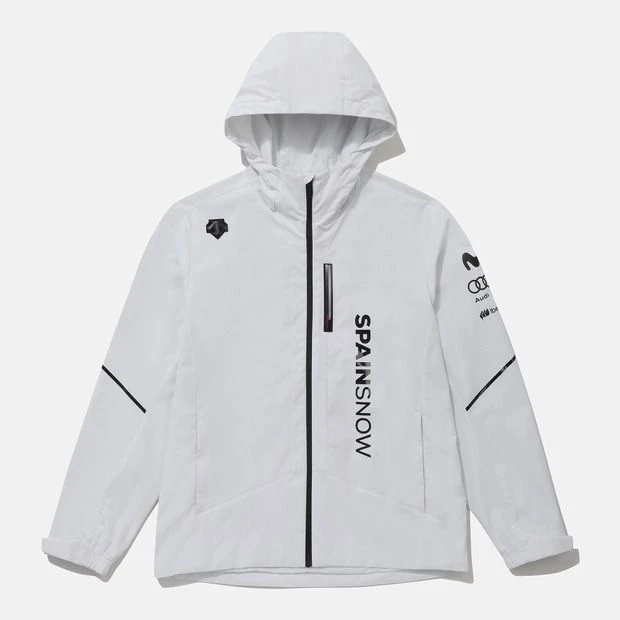 24年西班牙滑雪联名秋冬款冲锋衣。