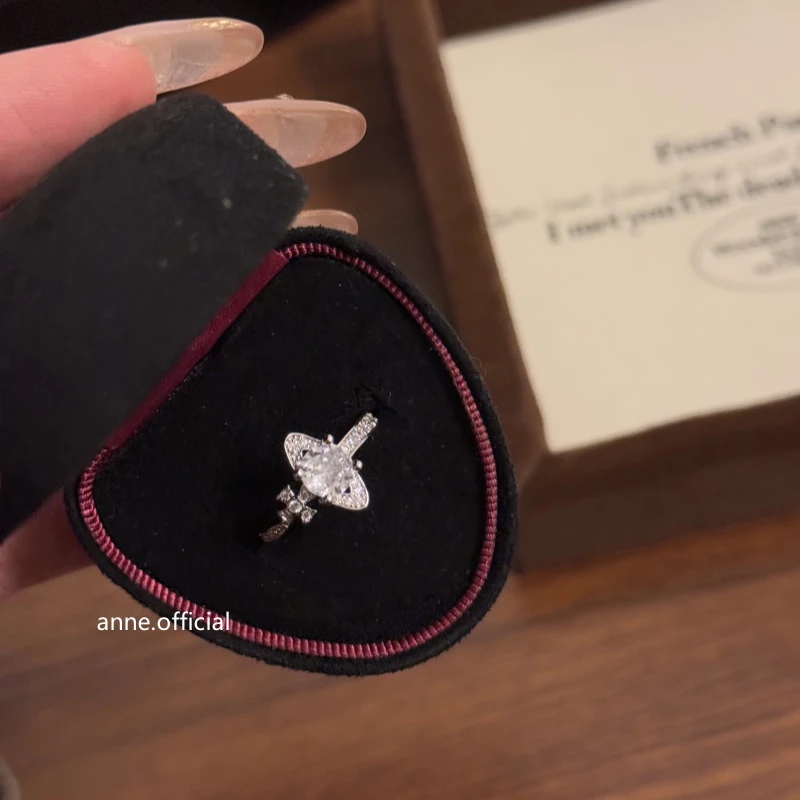 铜合金戒指 【J177】轻奢时尚高级设计感土星镶嵌锆戒指