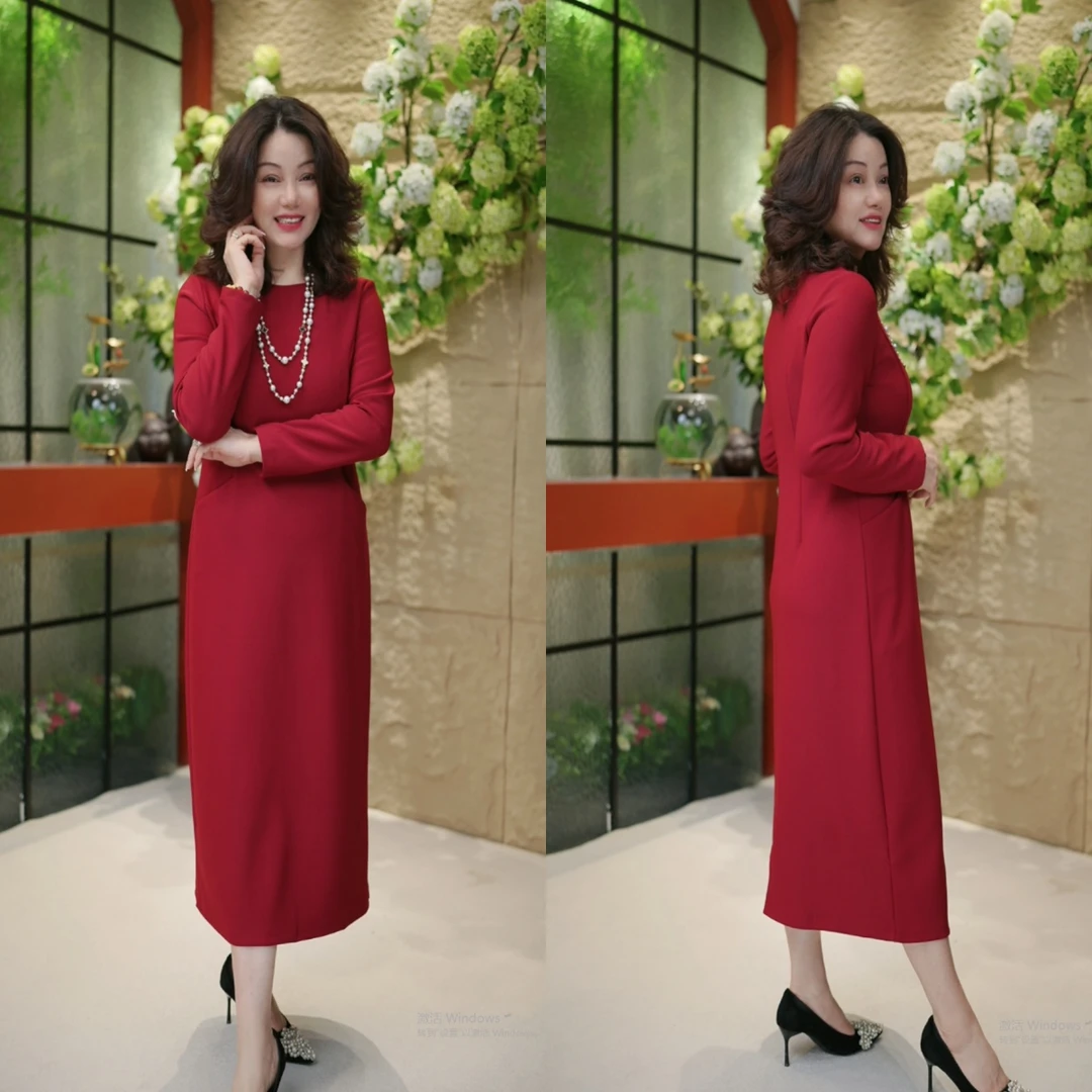 LUCK-口袋连衣裙-2025春季纯色新款圆领休闲时尚百搭显瘦修身长款