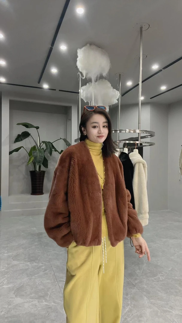 【冰依恋】BYL冬季时尚气质休闲百搭女士短外套