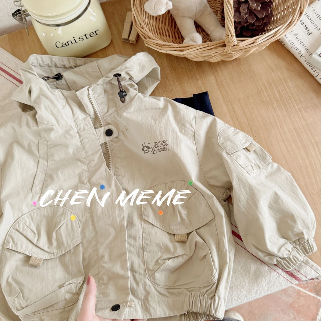 2025新款儿童外套春秋韩版连帽时尚帅气个性款潮流冲锋衣秋款