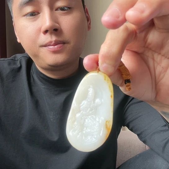 和田玉（糖玉）挂件未镶嵌