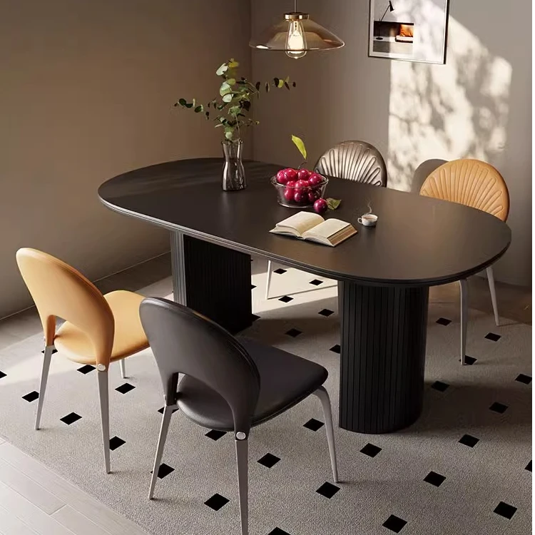 现代简约椭圆形北欧黑色岩板餐桌设计师创意家用小户型实木餐桌