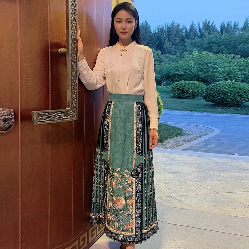 中国风重工刺绣A字显瘦女士气质夏季百搭瑞云凝翠马面裙CCL19720