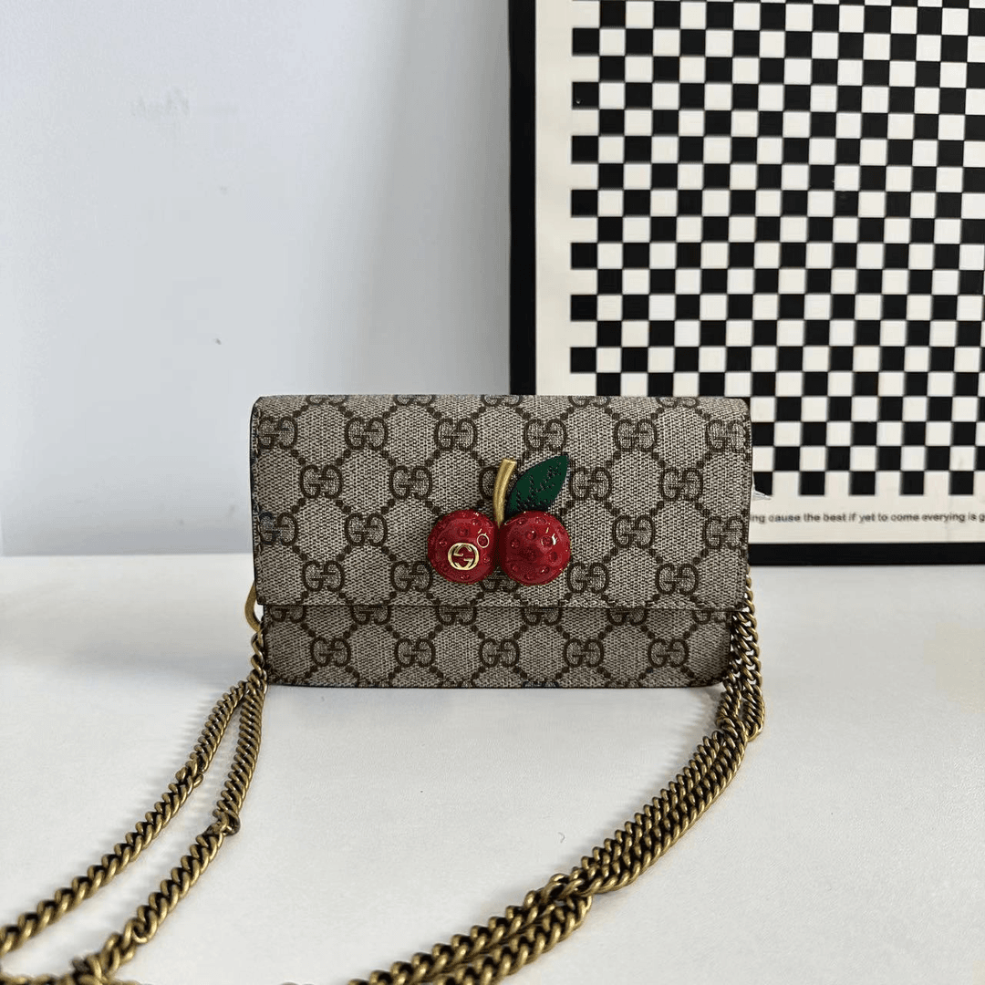 95新 GUCCI/古驰 樱桃WOC 单肩斜挎包【奢满满奢品】m100104