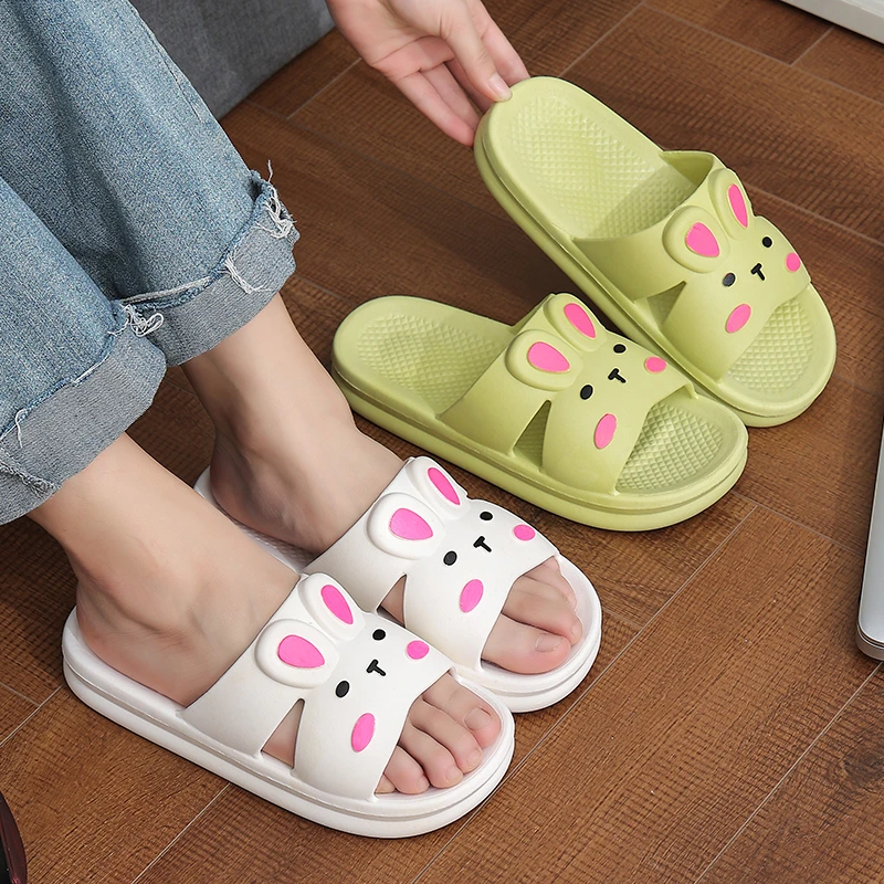 女童拖鞋夏季新款兔子可爱卡通软底防滑男童家居洗澡儿童凉拖鞋