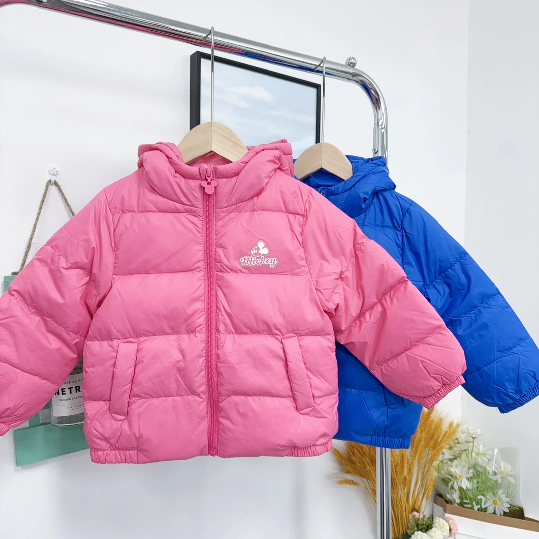 儿童轻薄经典款纯色三防连帽羽绒服外套  米Q印花