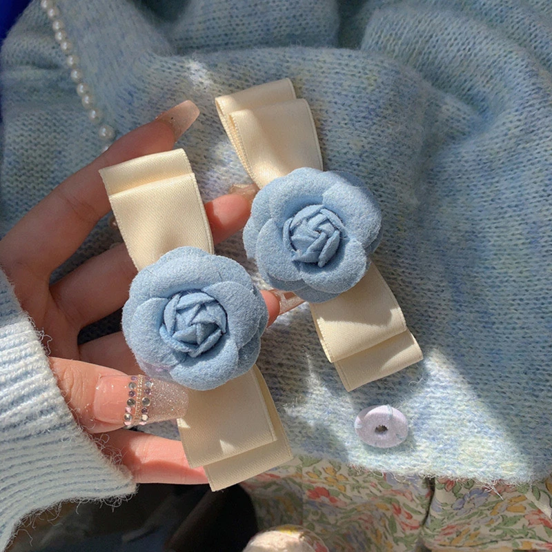 蓝色山茶花发夹~法式蝴蝶结2024春季新款侧边夹发饰花朵超仙头饰