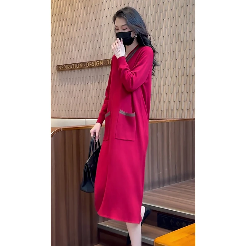 2267#秋冬新款连衣裙女宽松针织长裙过膝文艺气质打底毛衣裙加厚