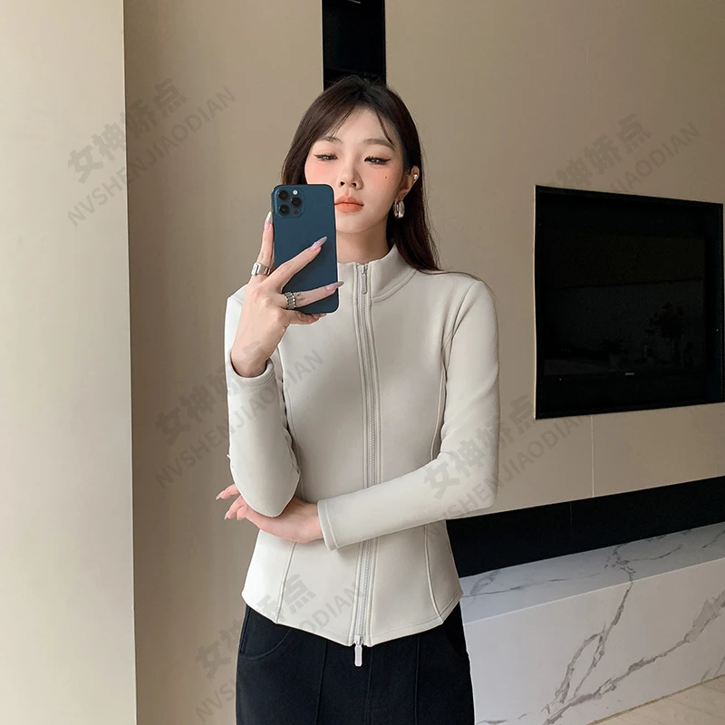 秋冬加厚石墨烯加绒外套户外女上衣