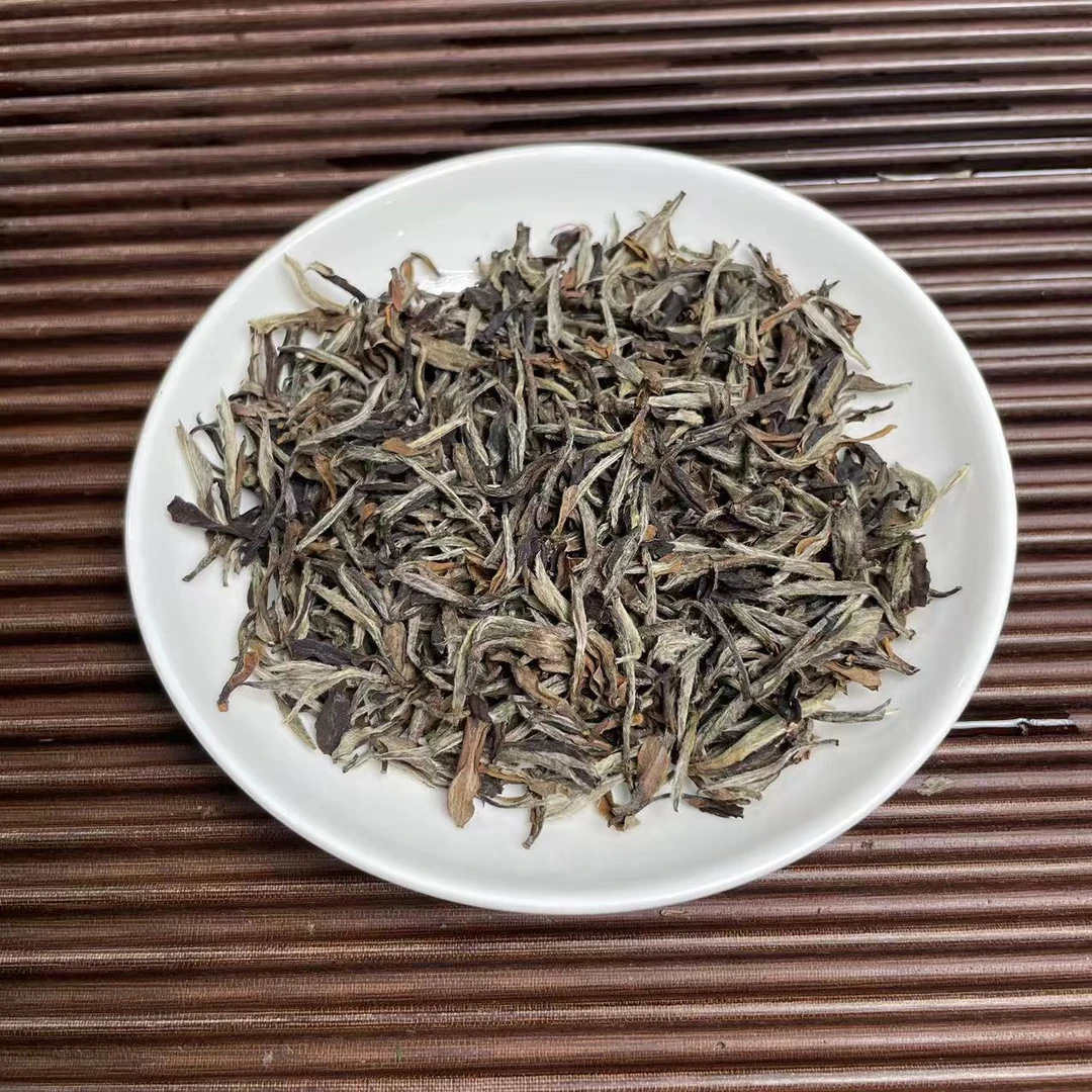 （2012年华一牡丹王）福鼎白茶管阳高山陈韵蜜韵泡完再煮