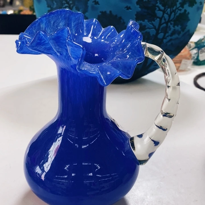花瓶高18厘米口3厘米