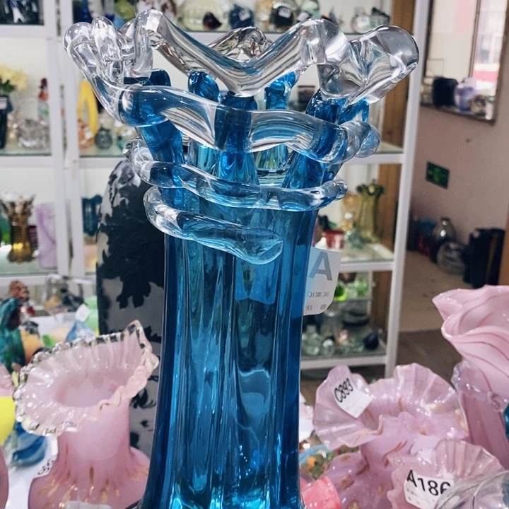 花瓶高29厘米口13厘米