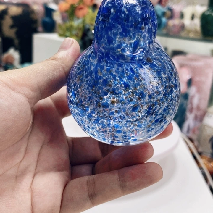 花瓶高6厘米长12厘米