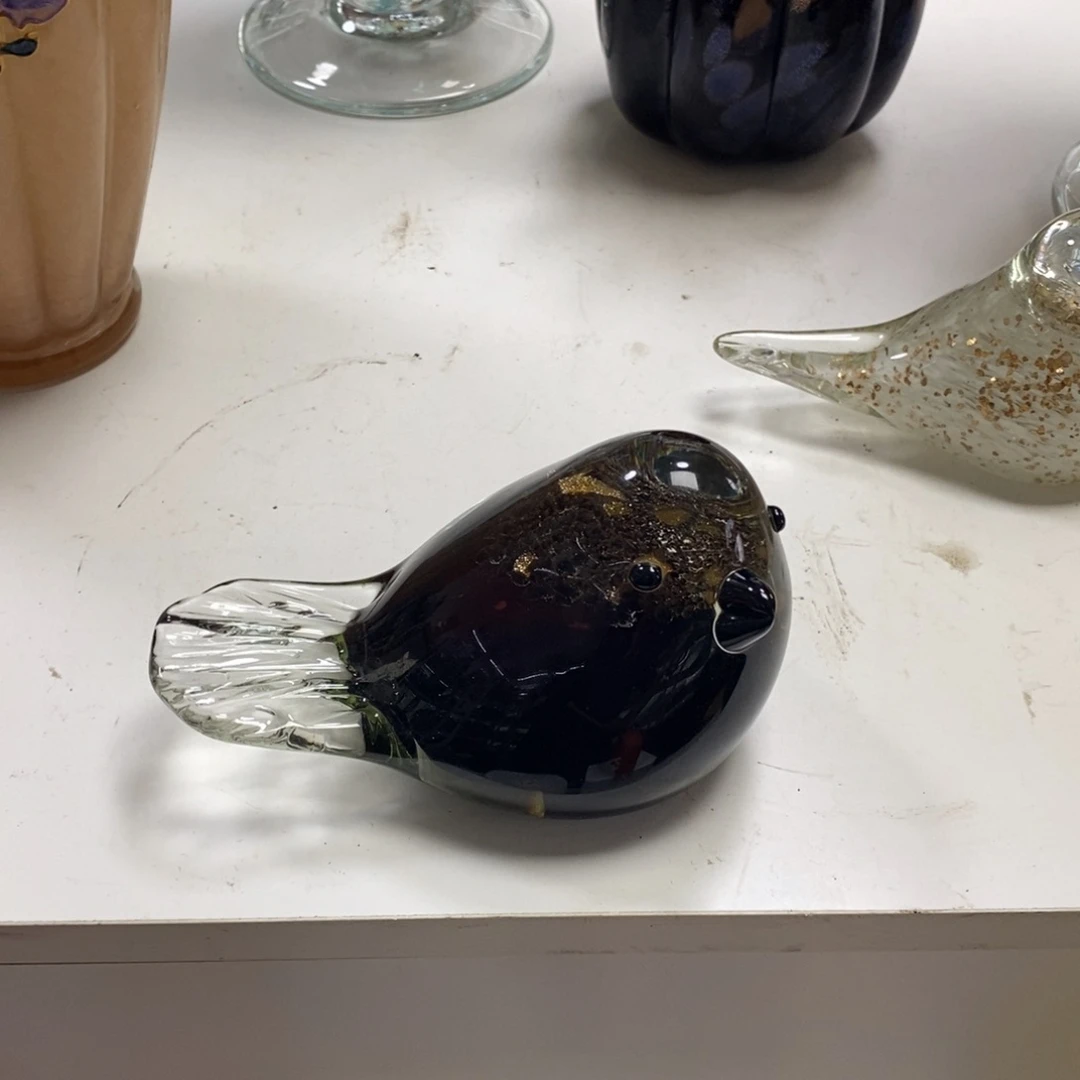花瓶高9厘米长12厘米