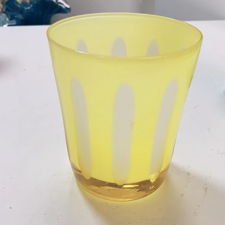 花瓶高10厘米口8厘米