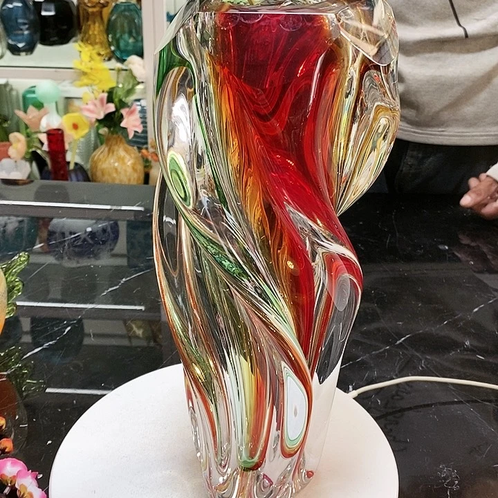 花瓶高32厘米口径6厘米