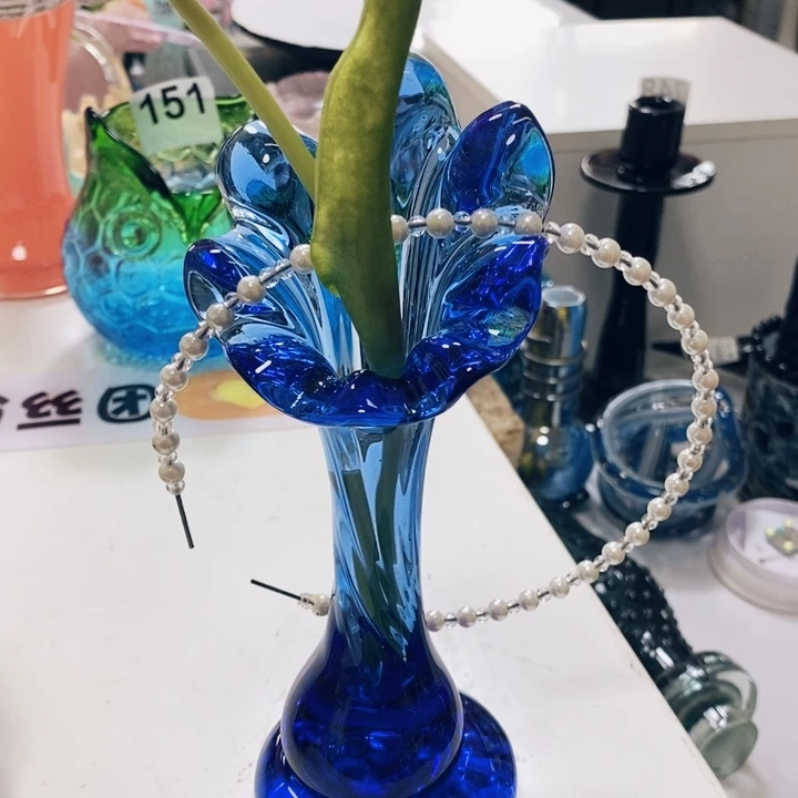 花瓶高19厘米口3厘米