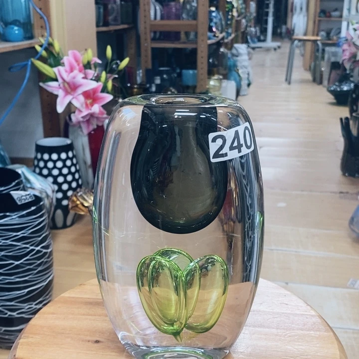 花瓶高21厘米口3厘米