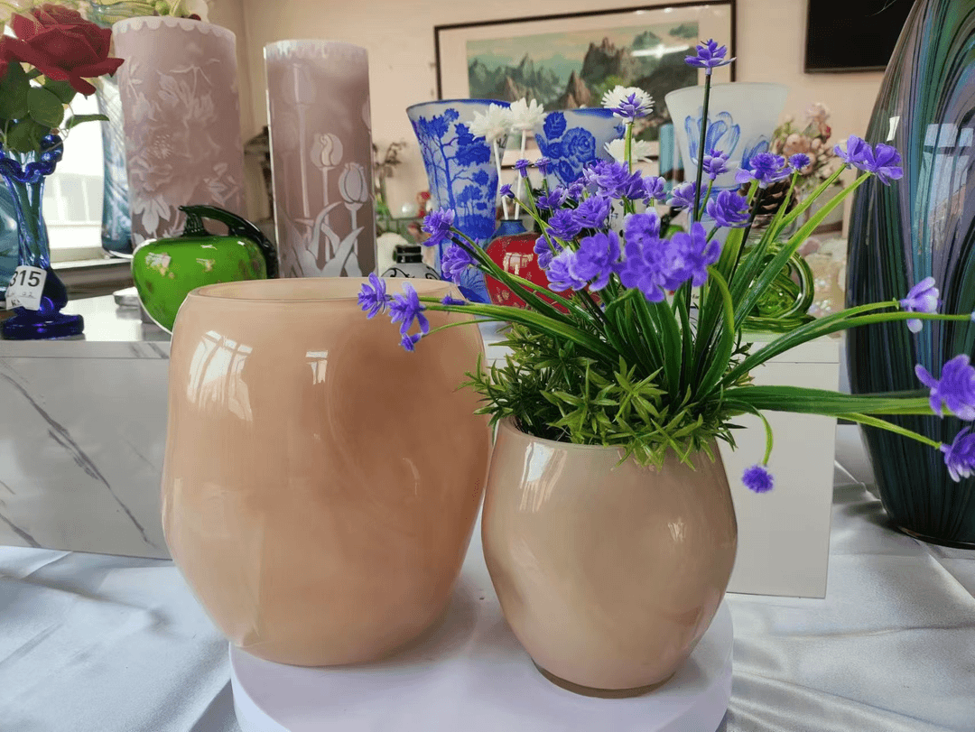 米色花瓶插花摆客厅餐厅办公室太漂亮了