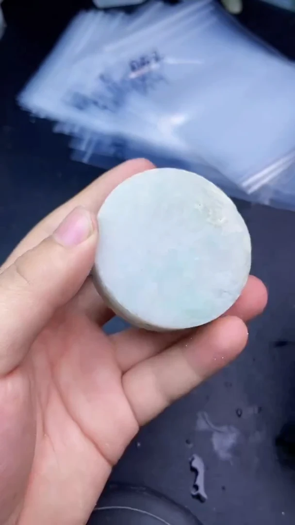 【闪购商品】翡翠挂件未镶嵌052