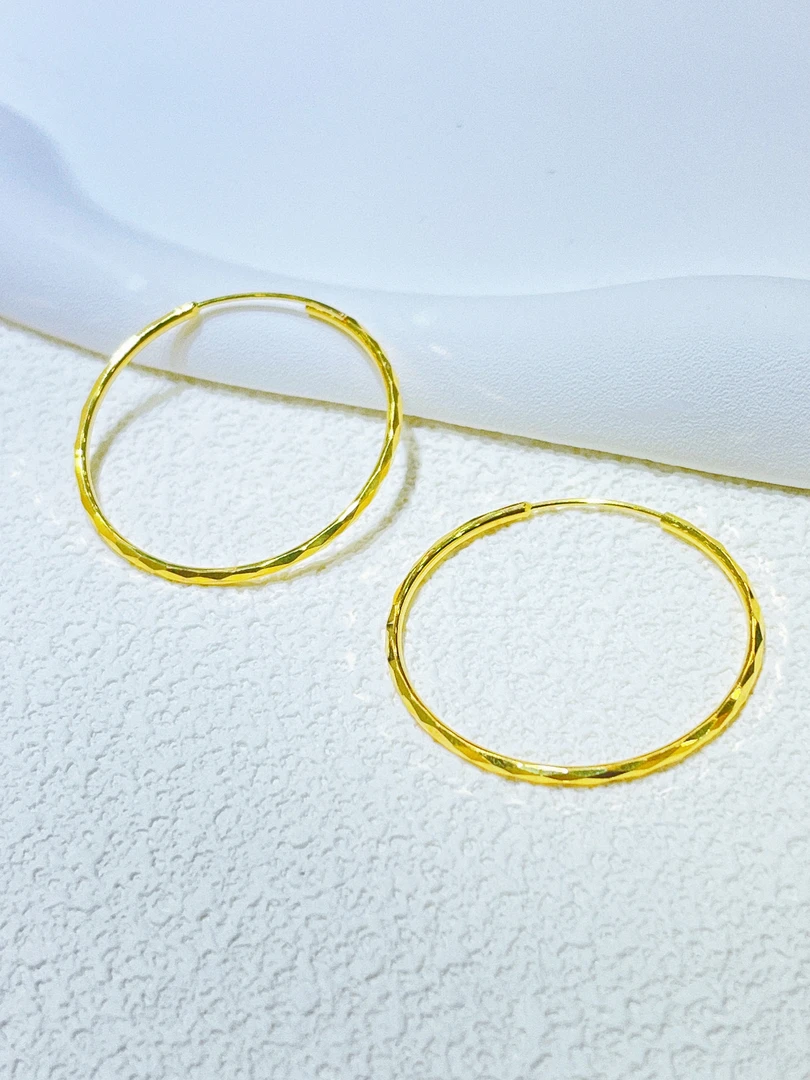 尚晶品珠宝18K金车花光面素圈耳环K黄色时尚耳圈简约彩金款AU750