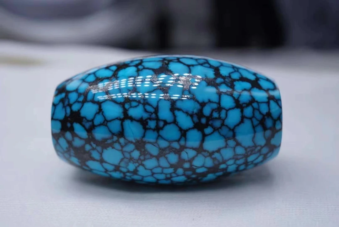 湖北十堰天然原矿绿松石乌蓝花桶珠勒子顶珠