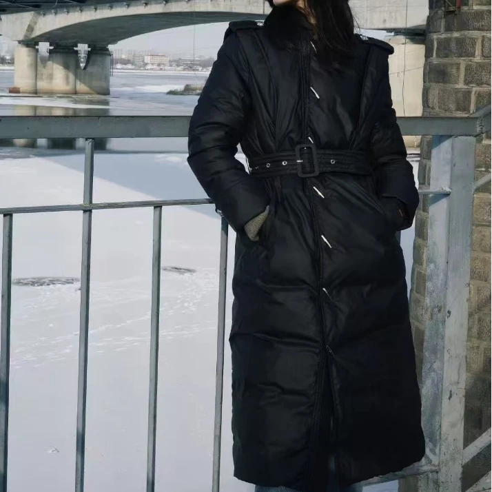 DEZI宝藏衣橱设计排扣收腰显瘦酷飒长款白鸭女士羽绒服LS66111088